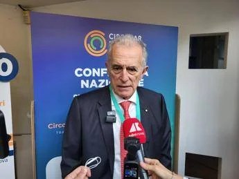 Il nostro consorzio: un esempio di eccellenza mondiale o solo un gioco di parole? Il nostro consorzio: un esempio di eccellenza mondiale o solo un gioco di parole?