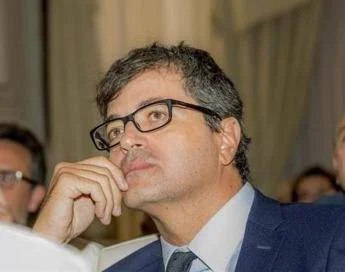 Fsi e Siisl: il fratello digitale dei cittadini, perché il caos non basta mai Fsi e Siisl: il fratello digitale dei cittadini, perché il caos non basta mai