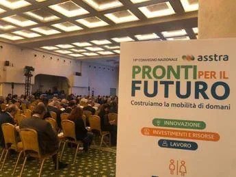 Tpl, il 19° convegno nazionale Asstra: tra mirabolanti innovazioni, sostenibilità da passerella e politiche industriali che non decollano Tpl, il 19° convegno nazionale Asstra: tra mirabolanti innovazioni, sostenibilità da passerella e politiche industriali che non decollano