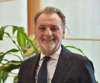 Manager in preda al panico svelano i fantasmi che minacciano l’economia europea e italiana: è davvero così catastrofico o ci stanno solo sparando il solito allarme? Manager in preda al panico svelano i fantasmi che minacciano l’economia europea e italiana: è davvero così catastrofico o ci stanno solo sparando il solito allarme?