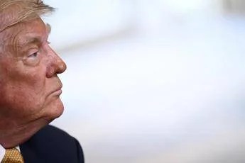 Ah certo, perché negoziare con gli Usa è come una passeggiata nel parco senza trappole, no? Ah certo, perché negoziare con gli Usa è come una passeggiata nel parco senza trappole, no?