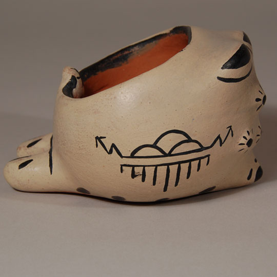 Cochiti Open Mouth Frog Figurine Southwest Indian Pottery Figurines Cochiti Pueblo Juanita