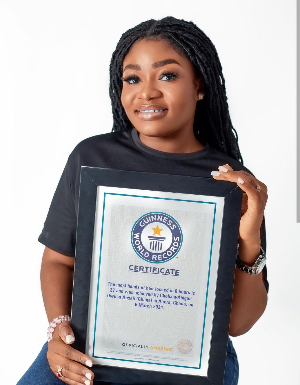 GWR Ghanaian hairdresser breaks world record for lockathon(01)