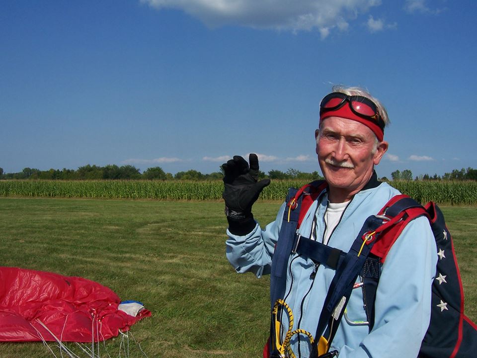 Highly Experienced Skydiving with Bill Hasenfus Omro, Wisconsin, USA