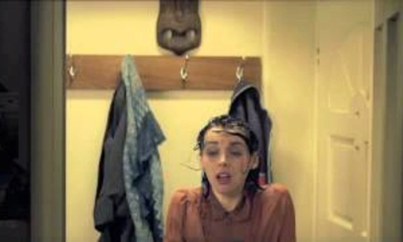 Heinz Extra strong garlic sauce ad Ruby