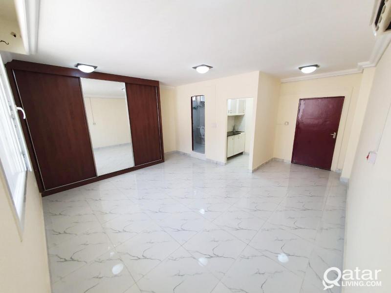 Qatar Very nice Studio Room in Duhail Including Kahrama WiFi (No