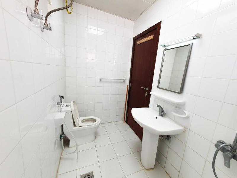 Qatar Very Beautiful Studio type Room for Rent in Duhail Area