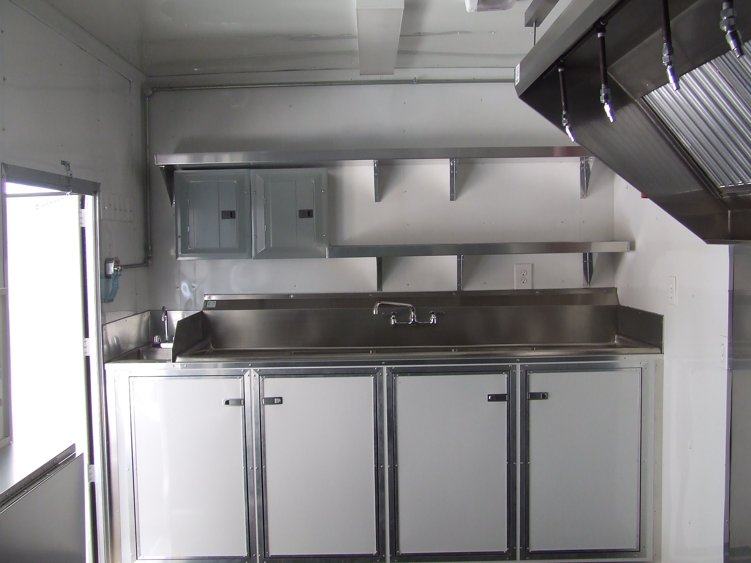 INTERIOR VIEW & CONCESSION EQUIPMENT Advanced Concession Trailers