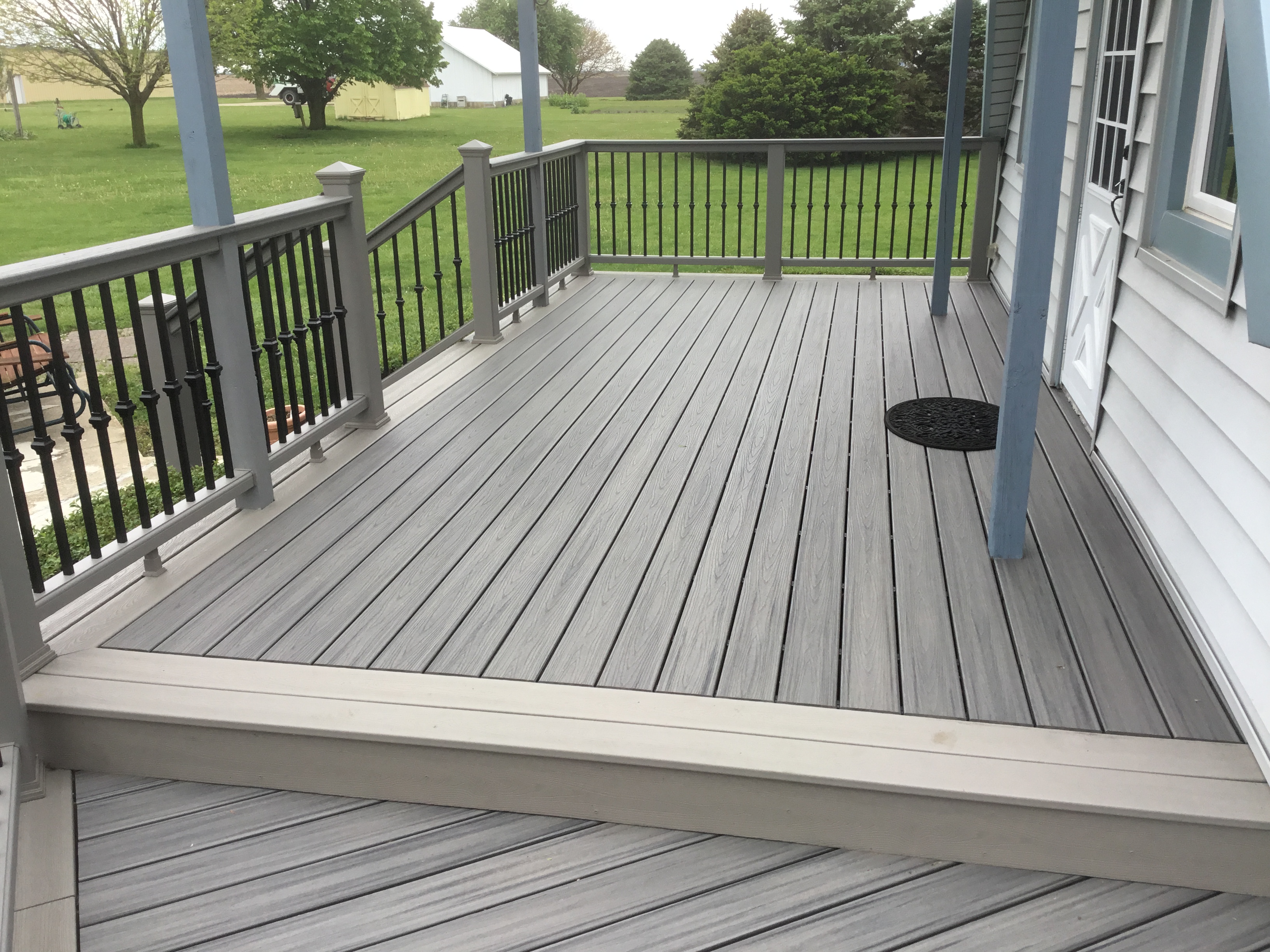 Trex Decks AdvanceDeck and Sunroom Trusted Illinois Contractor
