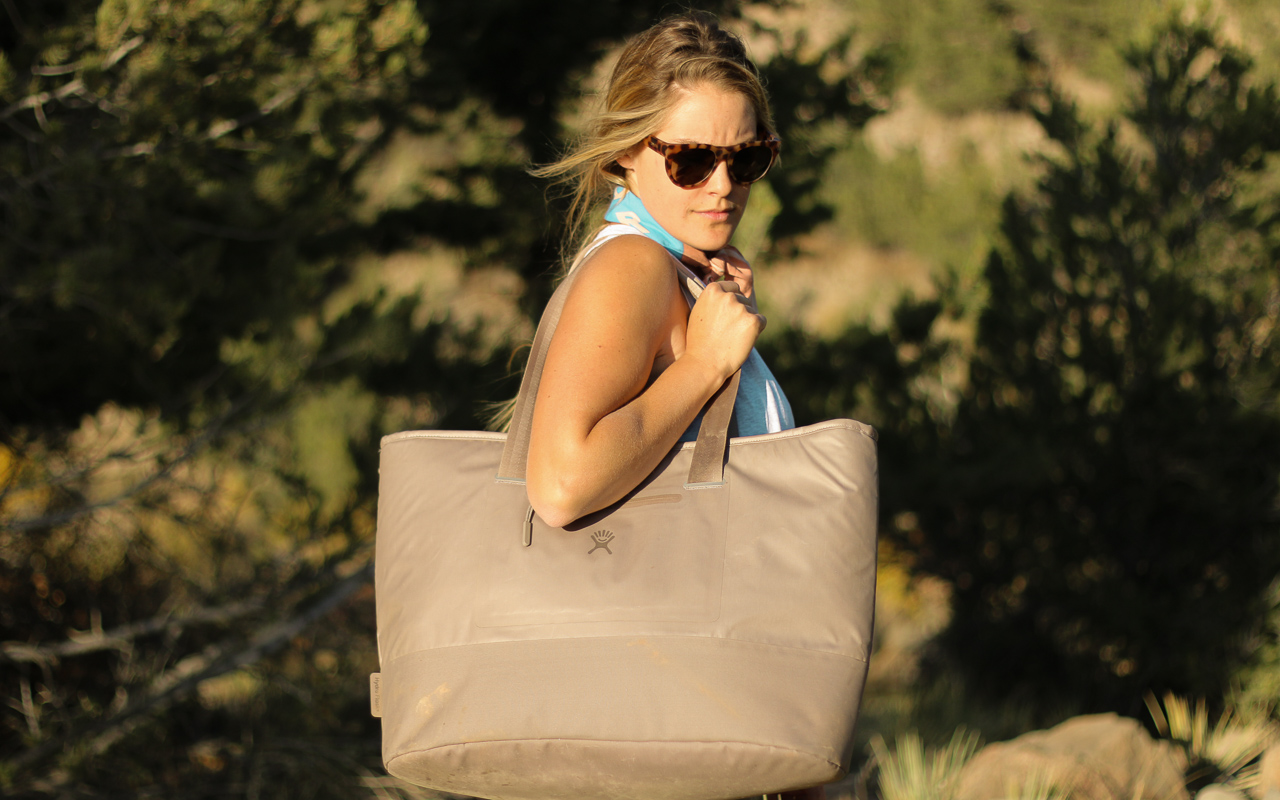 [Review] The 35 L Insulated Tote by Hydro Flask Adventure Rig