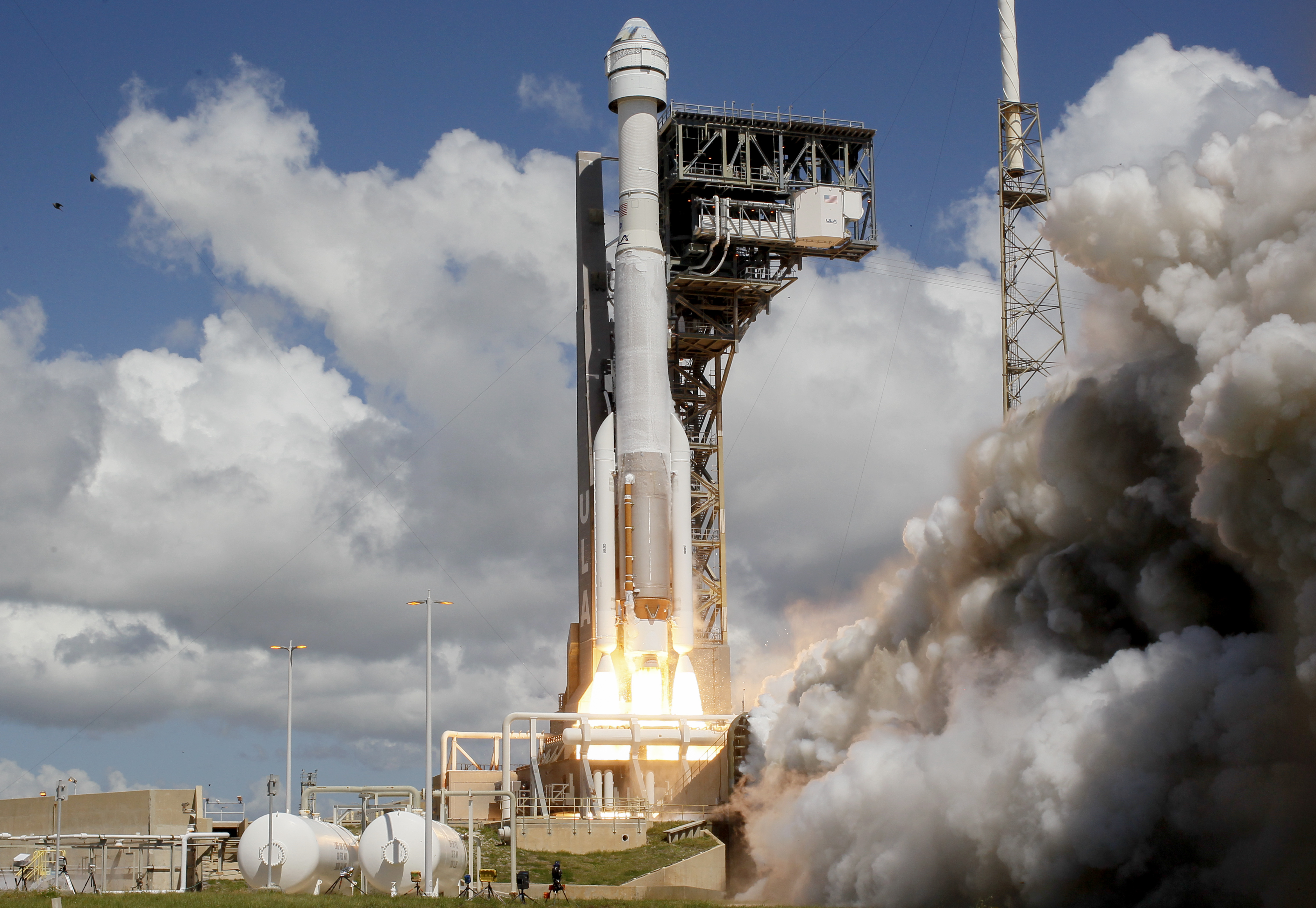 A Boeing Space Exit Would Be a WinWinWin Articles Advisor