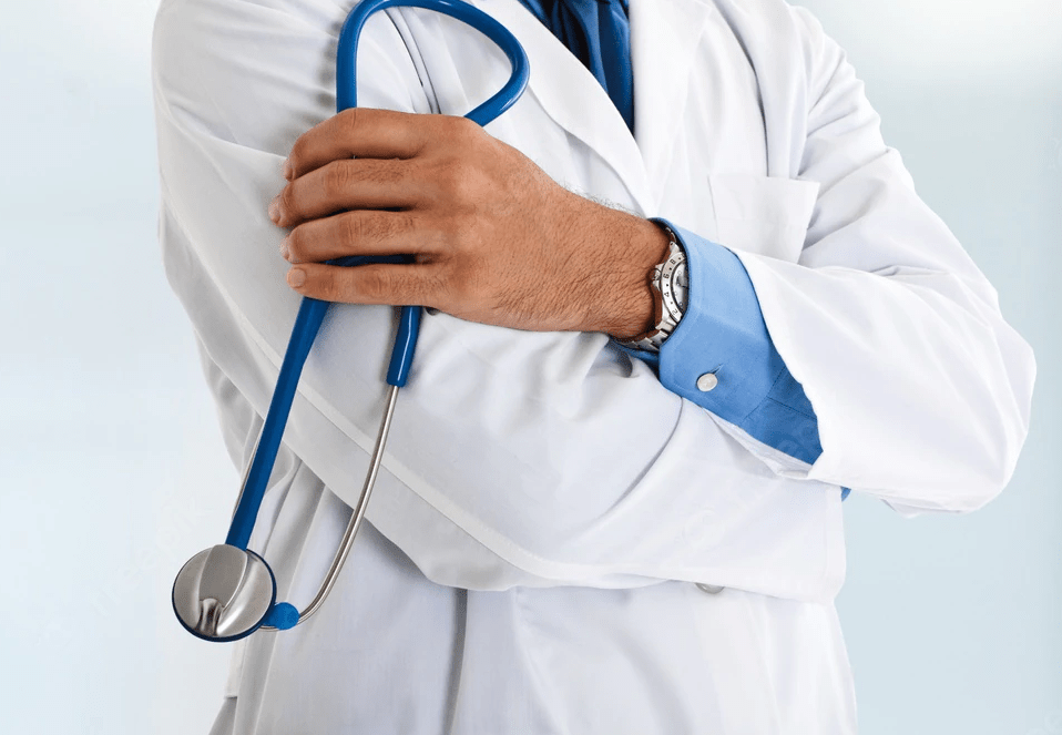 6 Benefits of Working in The Medical Field Advisory Excellence