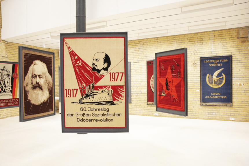 Zwischen Kunst und Politik Aedes Architecture Forum