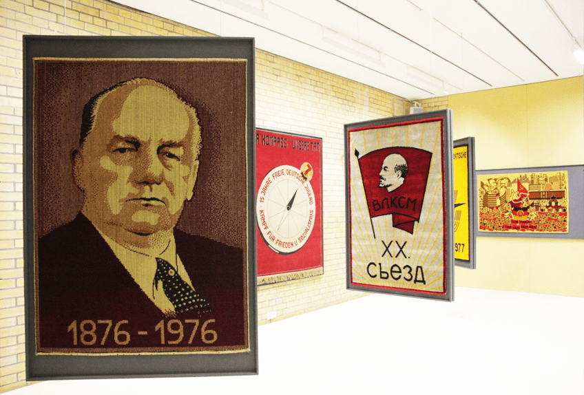 Zwischen Kunst und Politik Aedes Architecture Forum