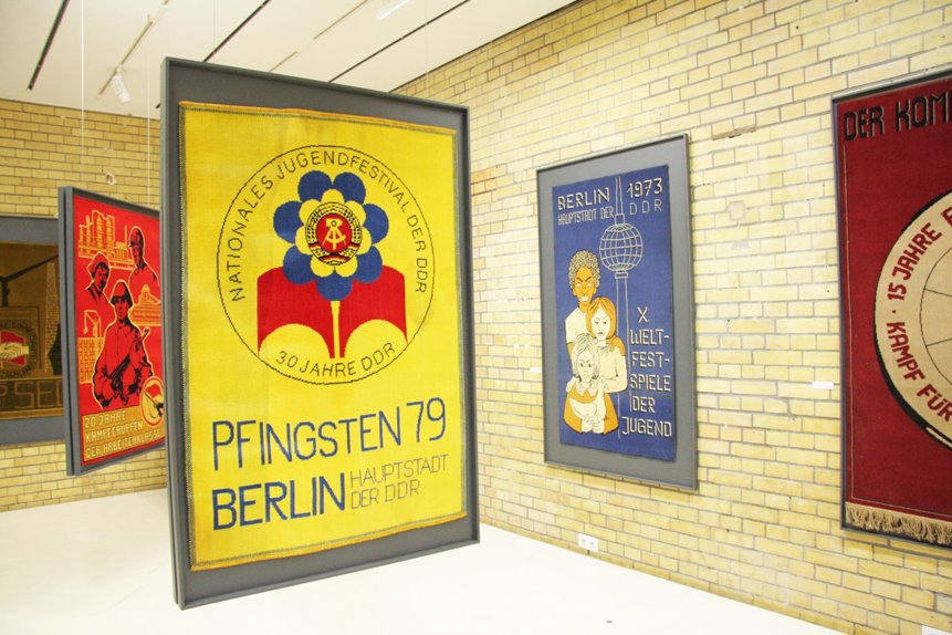 Zwischen Kunst und Politik Aedes Architecture Forum