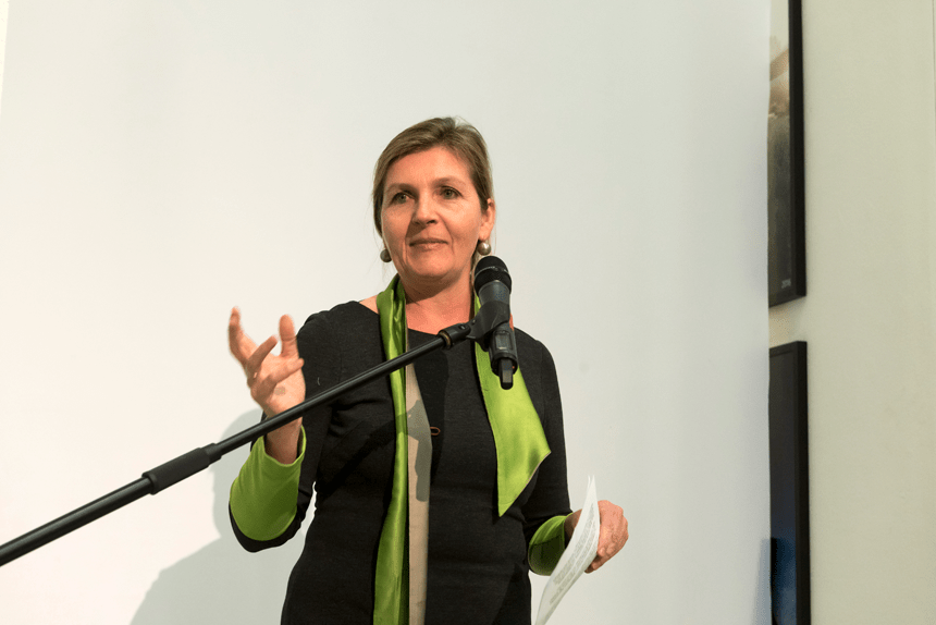 Zwischen Kunst und Politik Aedes Architecture Forum