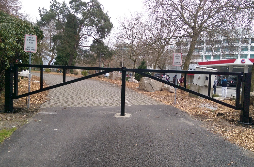Walking Path Forestry Gate Automated Gates and Equipment