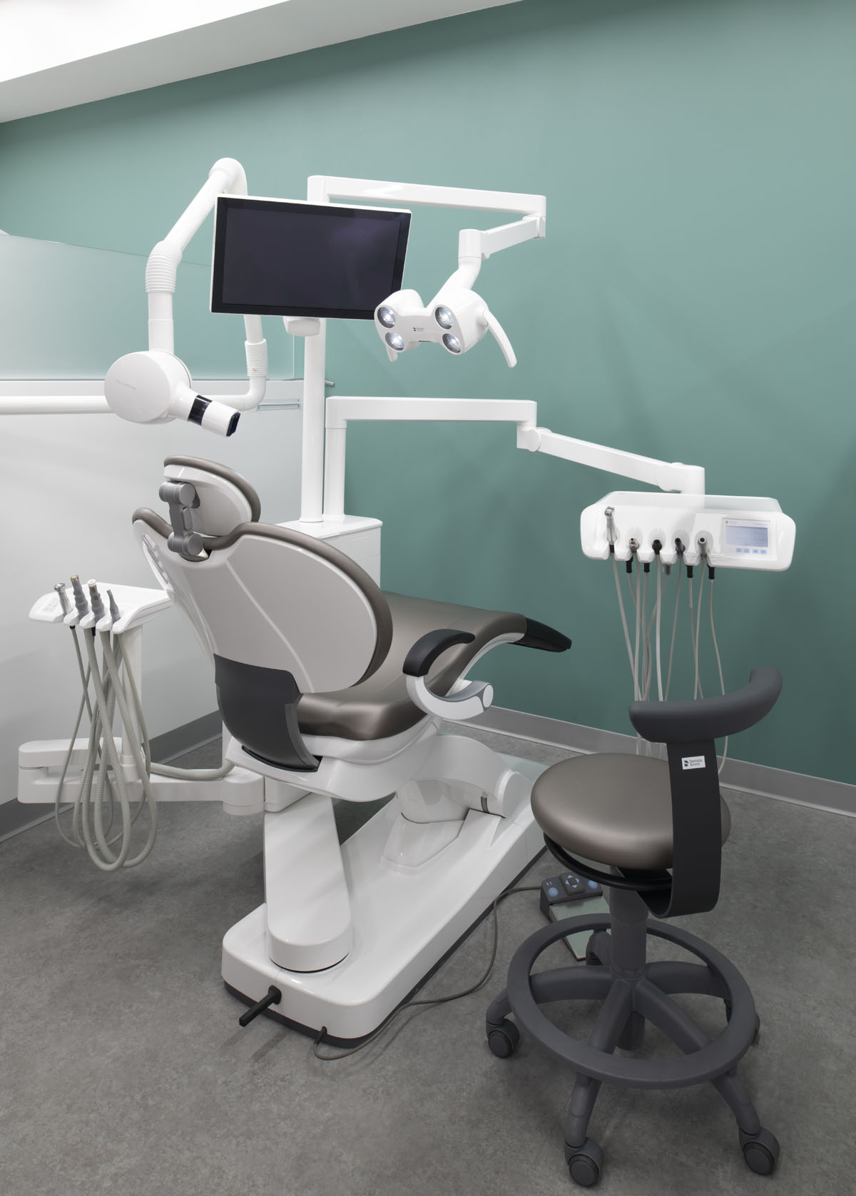 Dentsply Sirona Announces Partnership with iADH to Increase Dental Care