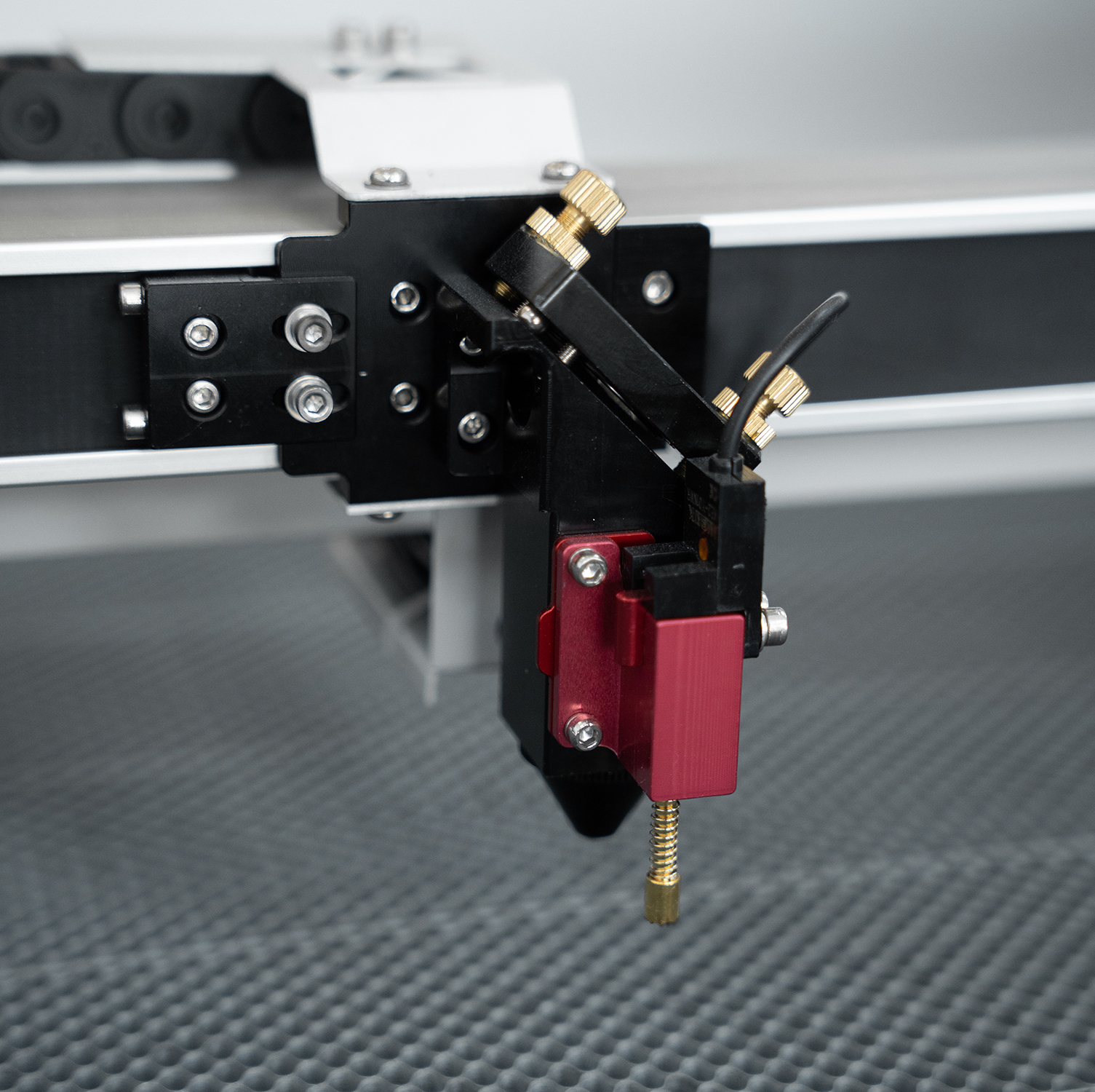 China AEON MIRA 9 Co2 Laser Cutting & Engraving Machine