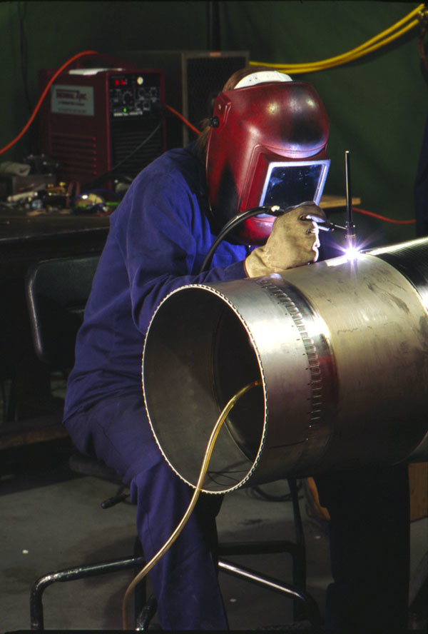 Welding - AERO Manufacturing Corporation