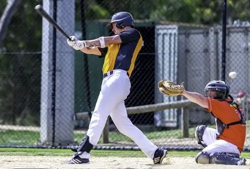 Why Do Baseball Players Wear Gold Chains?(5 Interesting Reasons) A