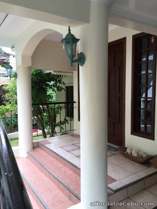 FOR SALE ELEGANT MOUNTAINVIEW HOUSE BUSAY ( Inside Safe Subdivision