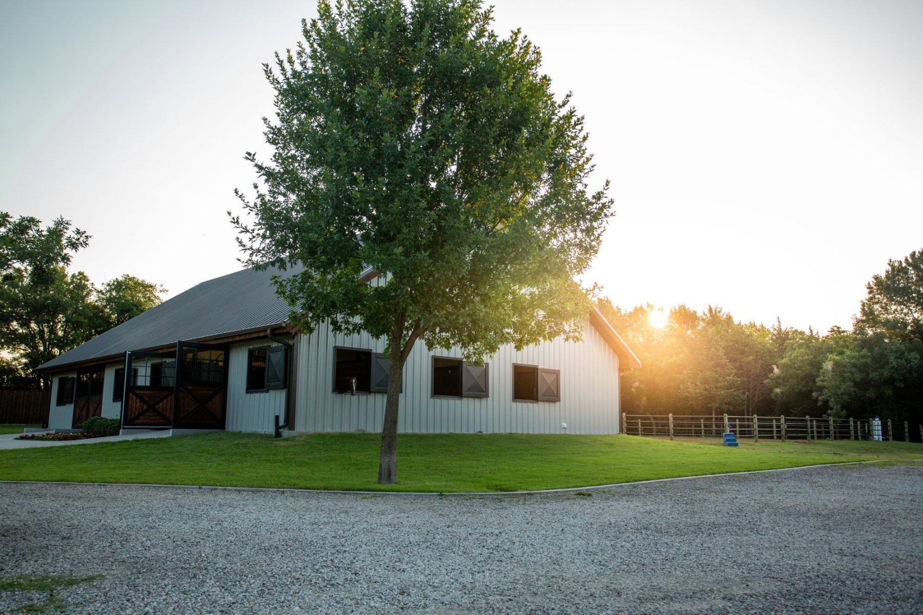 What Type of Door is Best for My Pole Barn? Affordable Garage Door