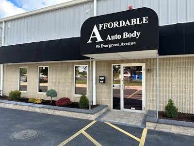 We Offer Auto Body Repair in the Warwick 02888 Area