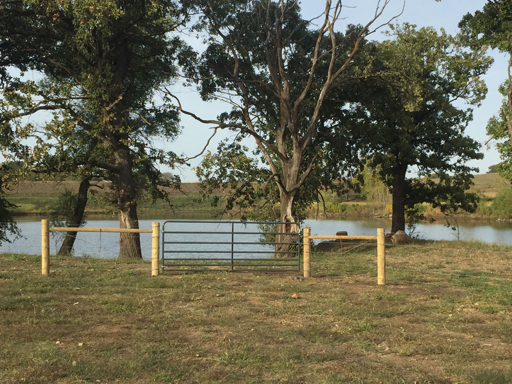 AFL Fences Lincoln Barbed Wire Filed and Farm Fences