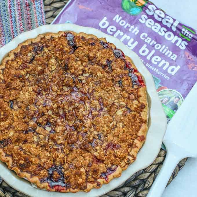 Mixed Berry Pie with Oatmeal Crumble Topping