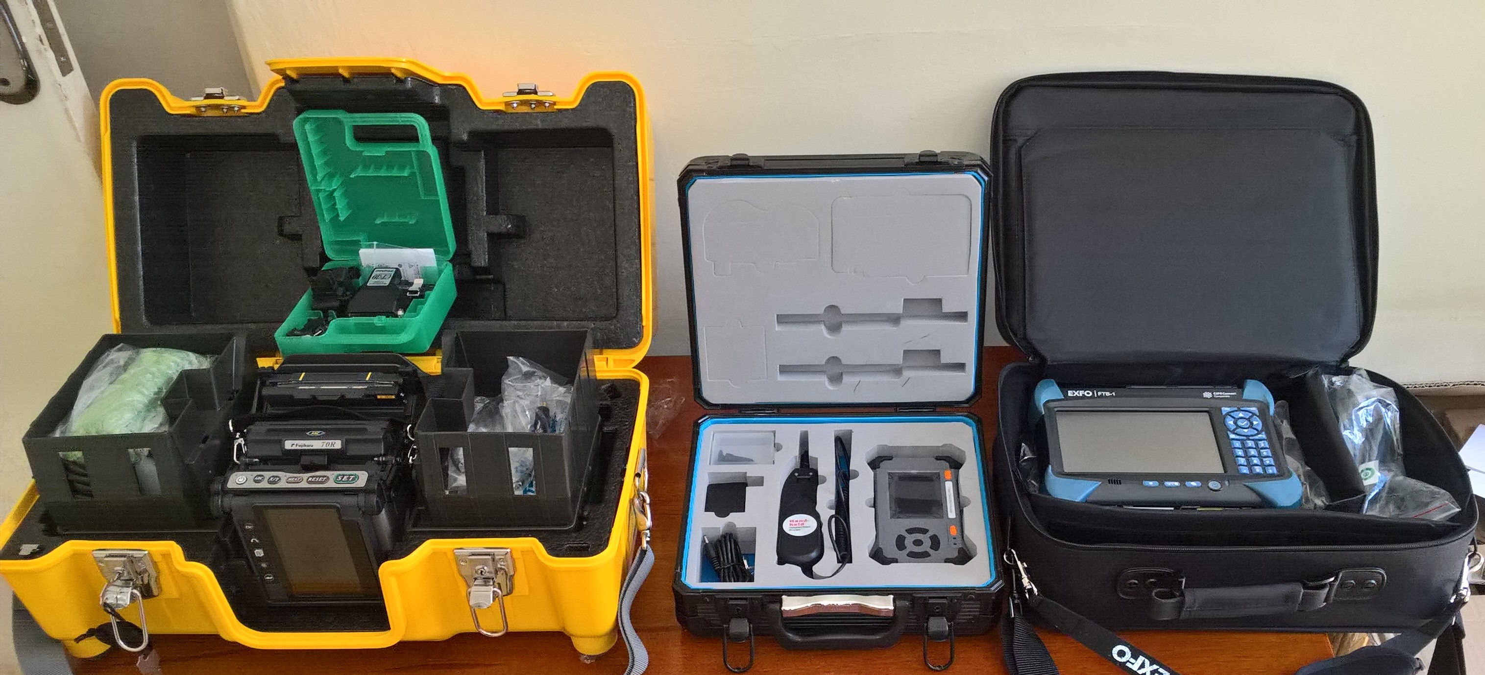 fiberopticequipment2 AFRALTI