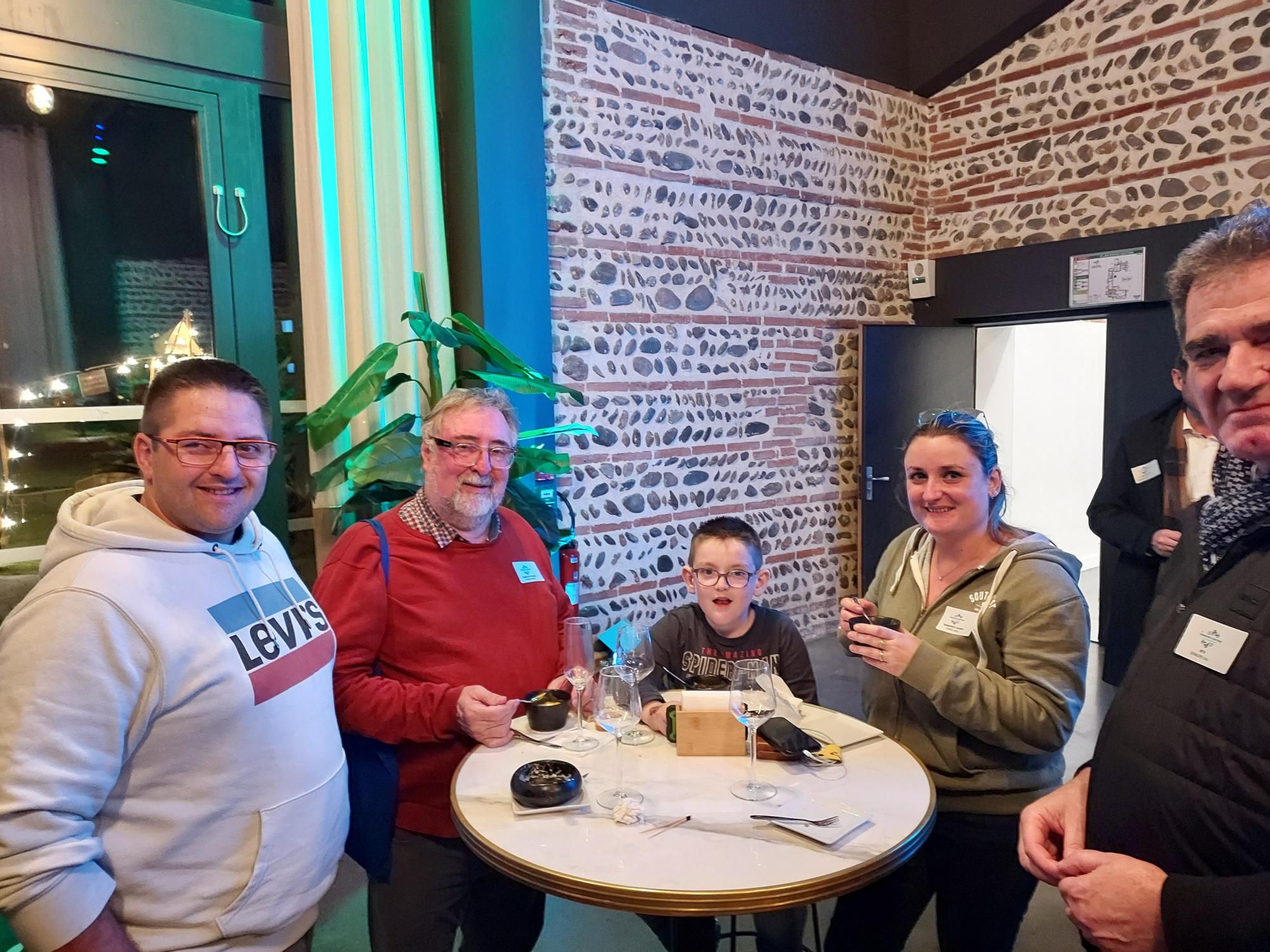 Toulouse Moment de partage et de convivialité au Mas Tolosa à