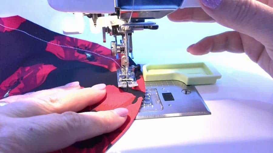 Seam Guide Tutorial all you need to know about how to sew a straight