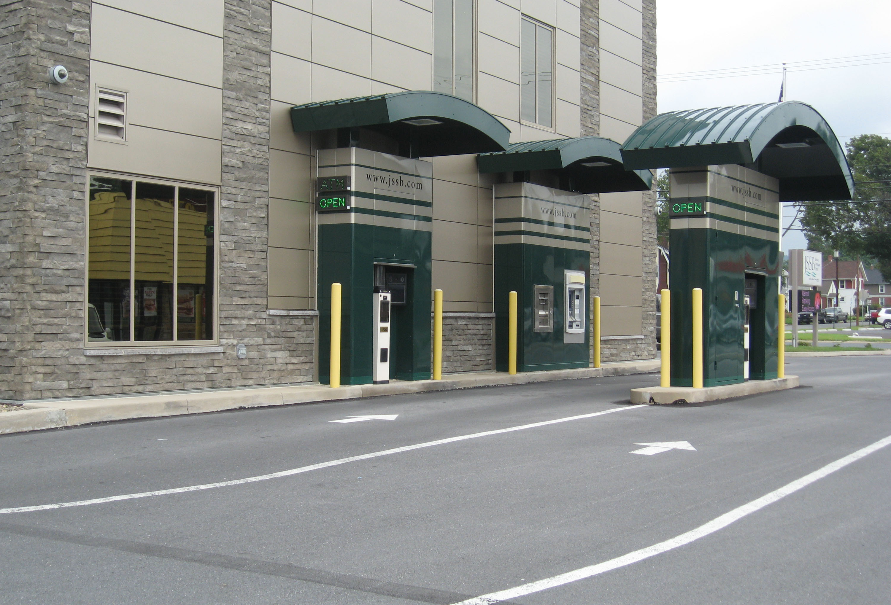 Jersey Shore State Bank, Loyalsock Branch A. H. Visco, Jr. Architects