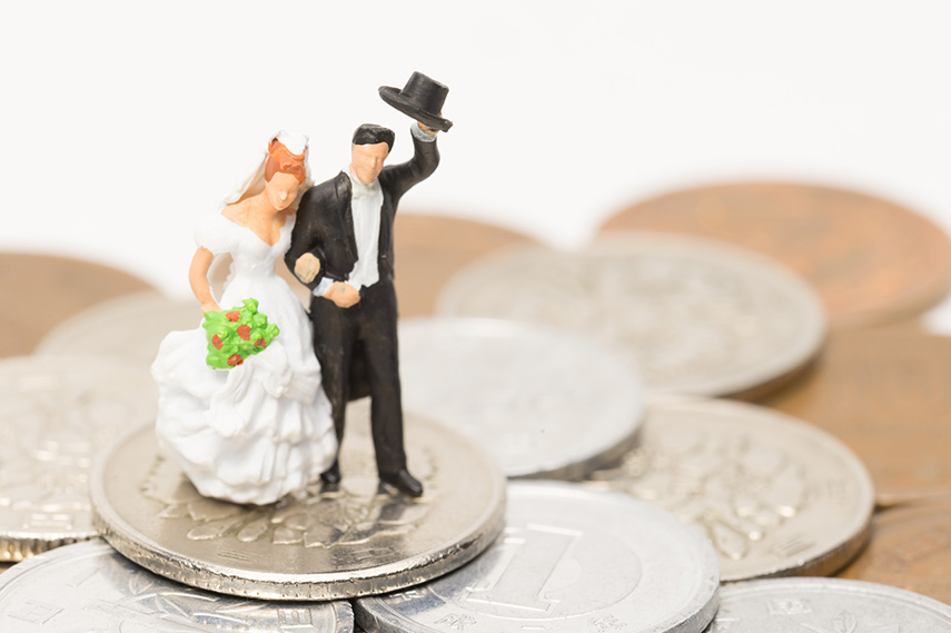 ブライダルローンは結婚式の費用を補える！カードローンとの違いについても解説 【カードローンのアイフル公式】