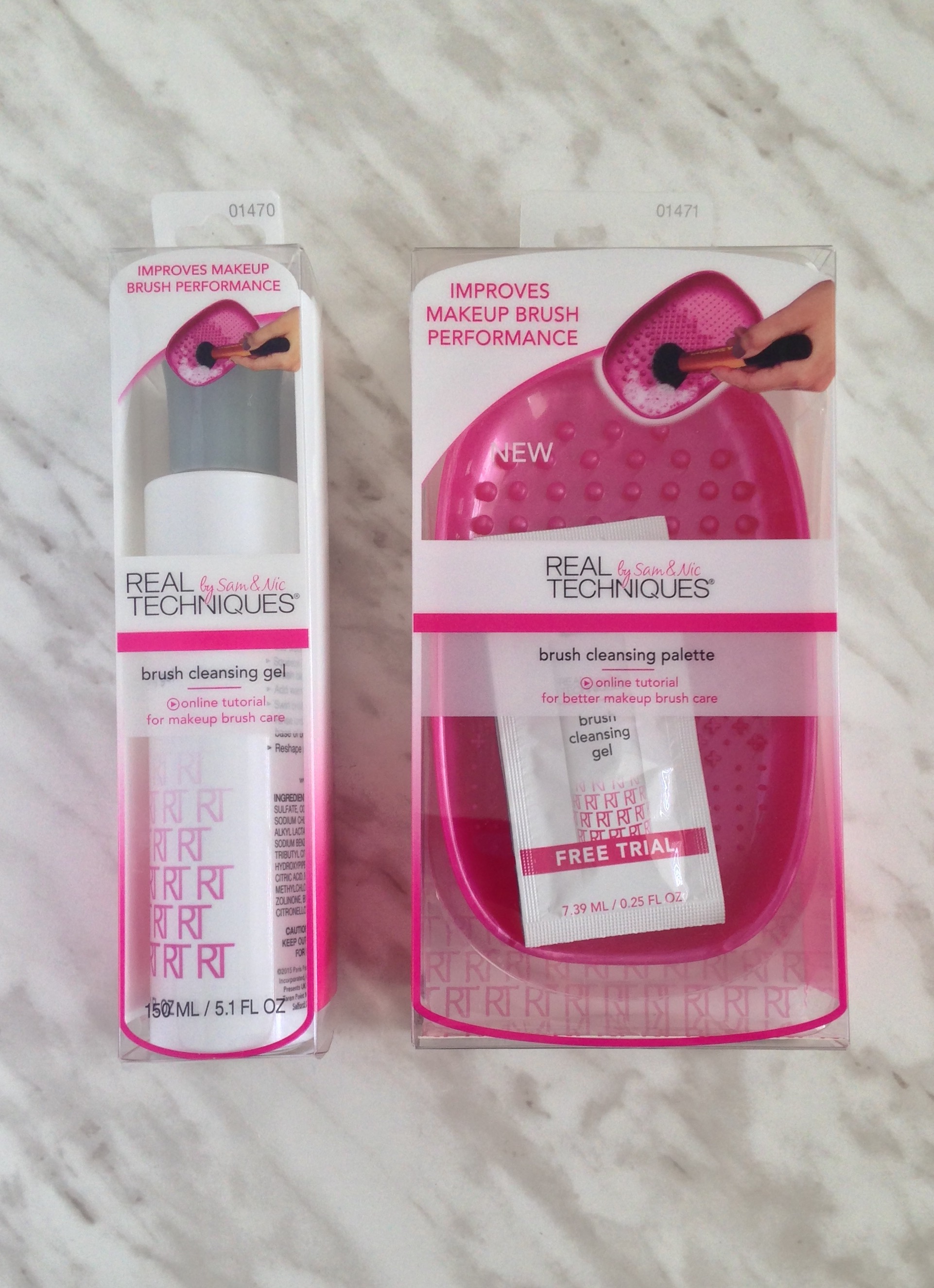 Real Techniques Cleansing Gel & Brush Cleansing Palette Aishwarya