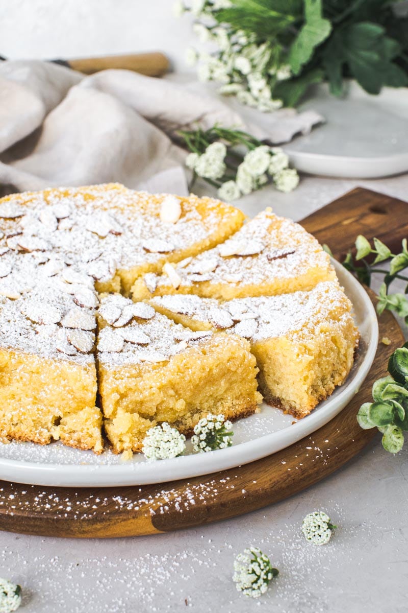 Almond Ricotta Cake