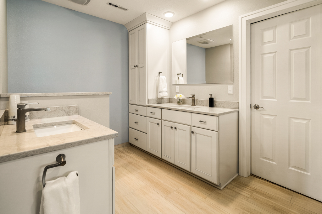 Master Bathroom Remodel In Johnston IA AIM Kitchen & Bath