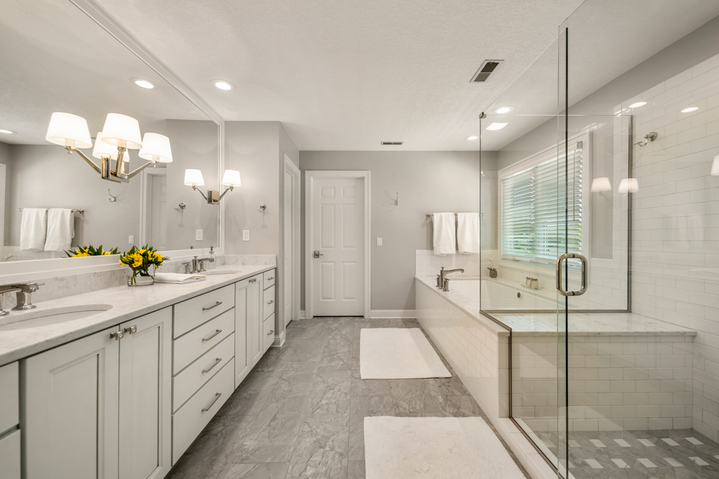 Classic Bathroom Remodel In West Des Moines AIM Kitchen & Bath