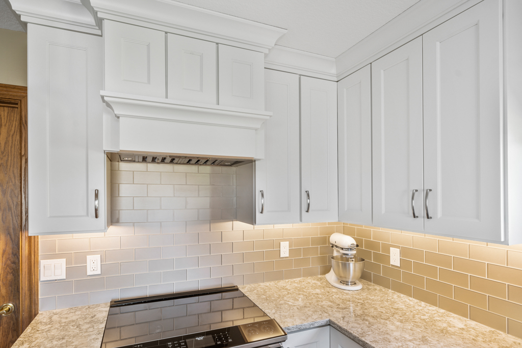 Modern Updates To A Traditional Kitchen In Ankeny AIM Kitchen & Bath