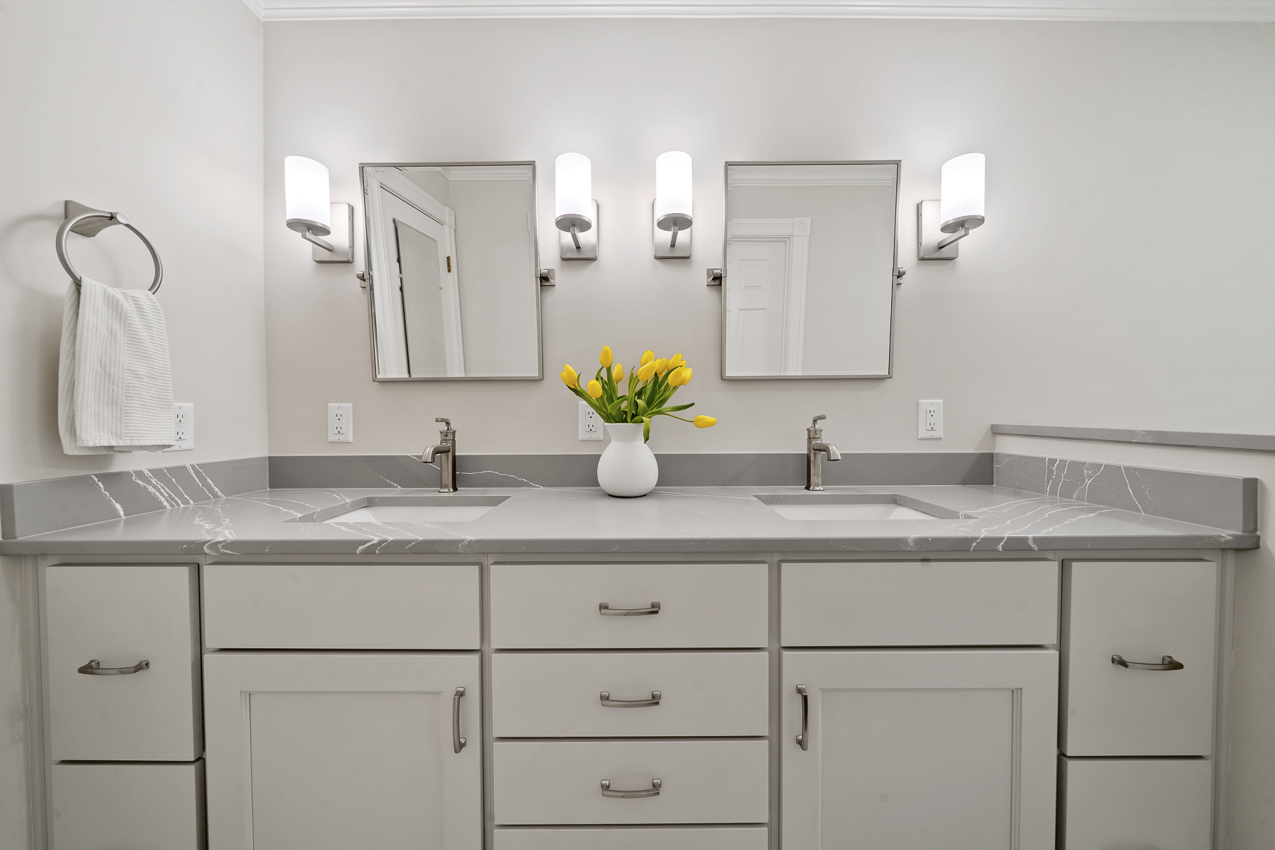 Second Bath Remodel West Des Moines AIM Kitchen & Bath