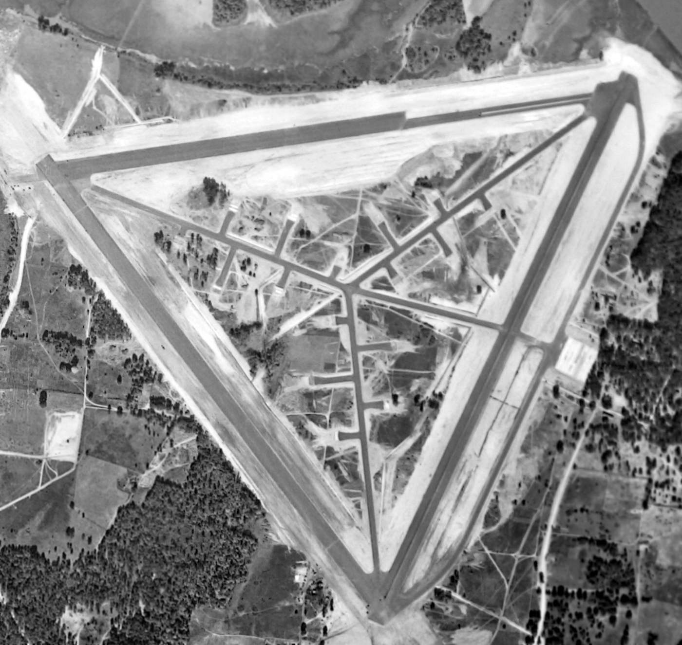 Abandoned & LittleKnown Airfields Southeastern