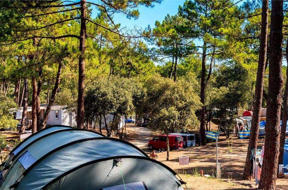 Camping La Cote D Argent à Hourtin Plage Airotel