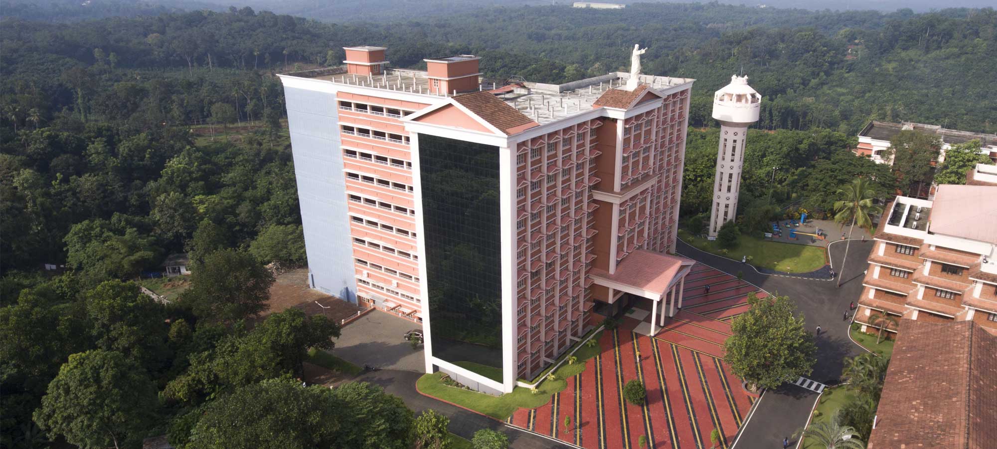 Amal Jyothi College of Engineering FIRST ENGINEERING COLLEGE in