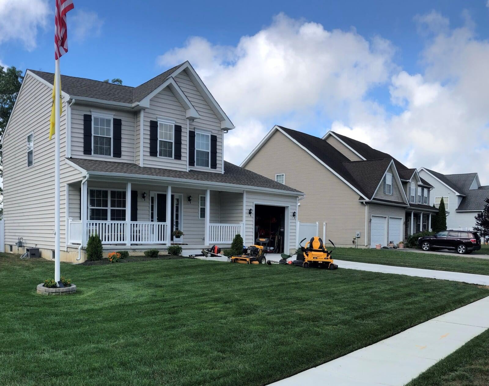 Property Maintenance, Landscaping, Lawn Care, Grass Cut, Residential