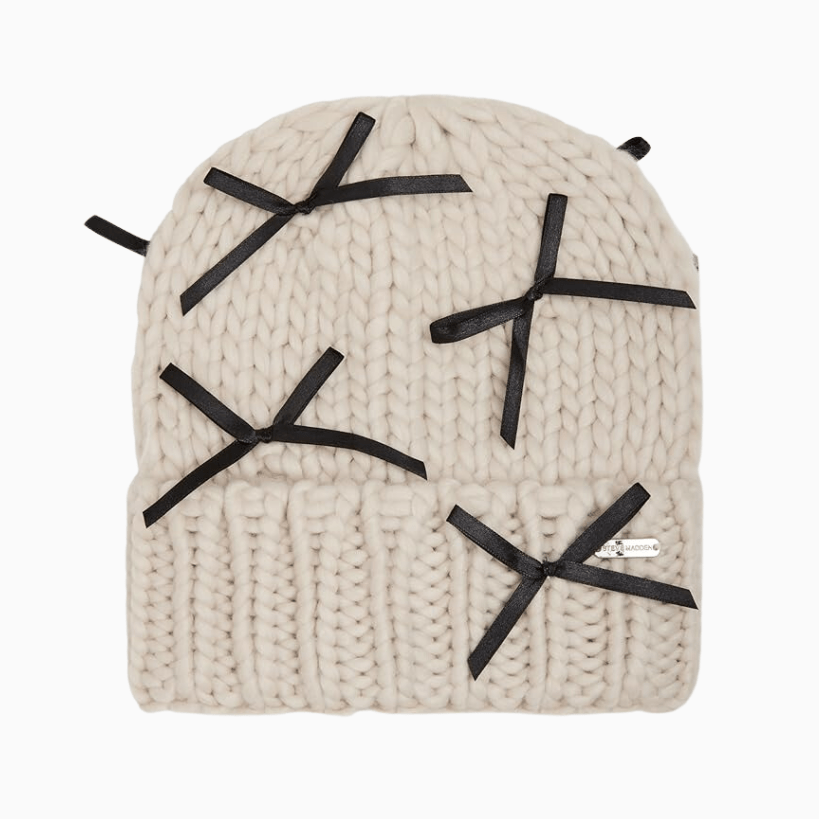 Finish Off Your Looks with New Winter Accessories You’ll Surely Love