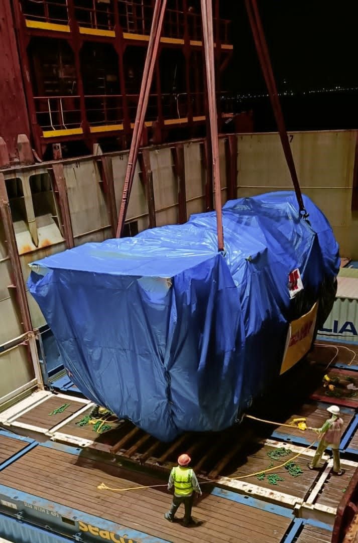 XLP member, Ceekay Shipping successfully delivers a steam generator to