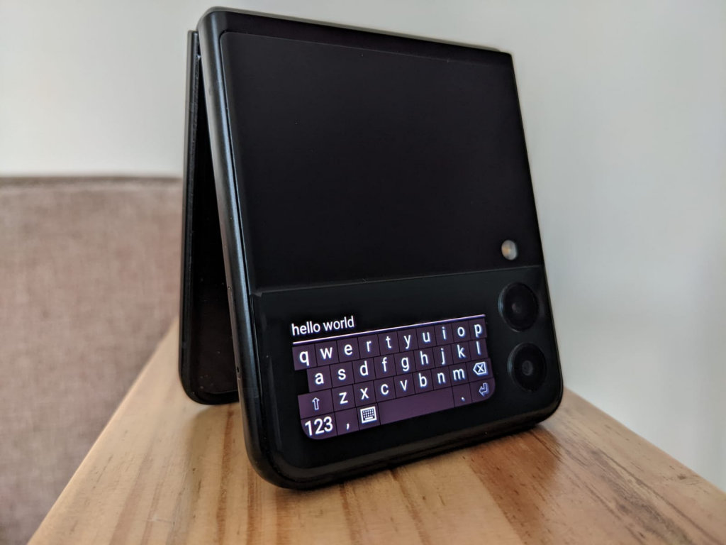 App CoverScreen OS é compatível com Galaxy Z Flip 4 e traz mais