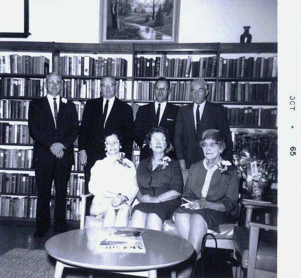 » Akron Carnegie Public Library
