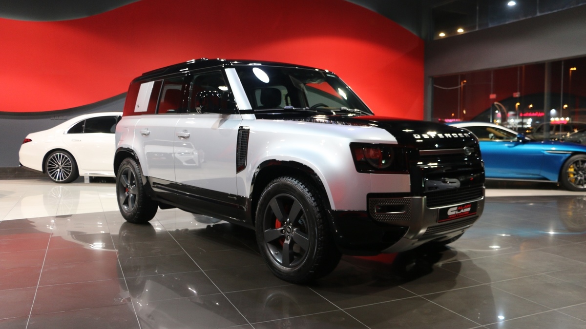 Alain Class Motors Land Rover Defender 110 X P400